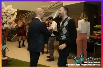Metamorfoz I kursundan kare 30