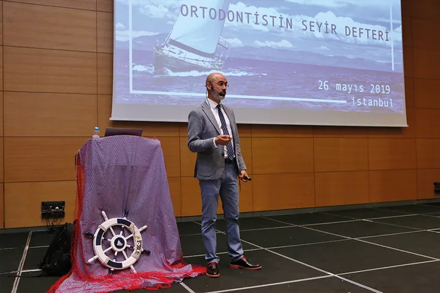 Ortodontistin Seyir Defteri II kursundan kare 14