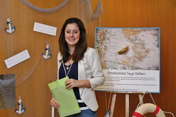 Ortodontistin Seyir Defteri II kursundan kare 18