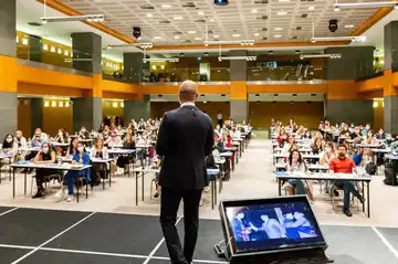 Ortodontistin Seyir Defteri IV kursundan kare 23